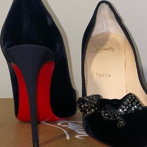 Never worn in great condition